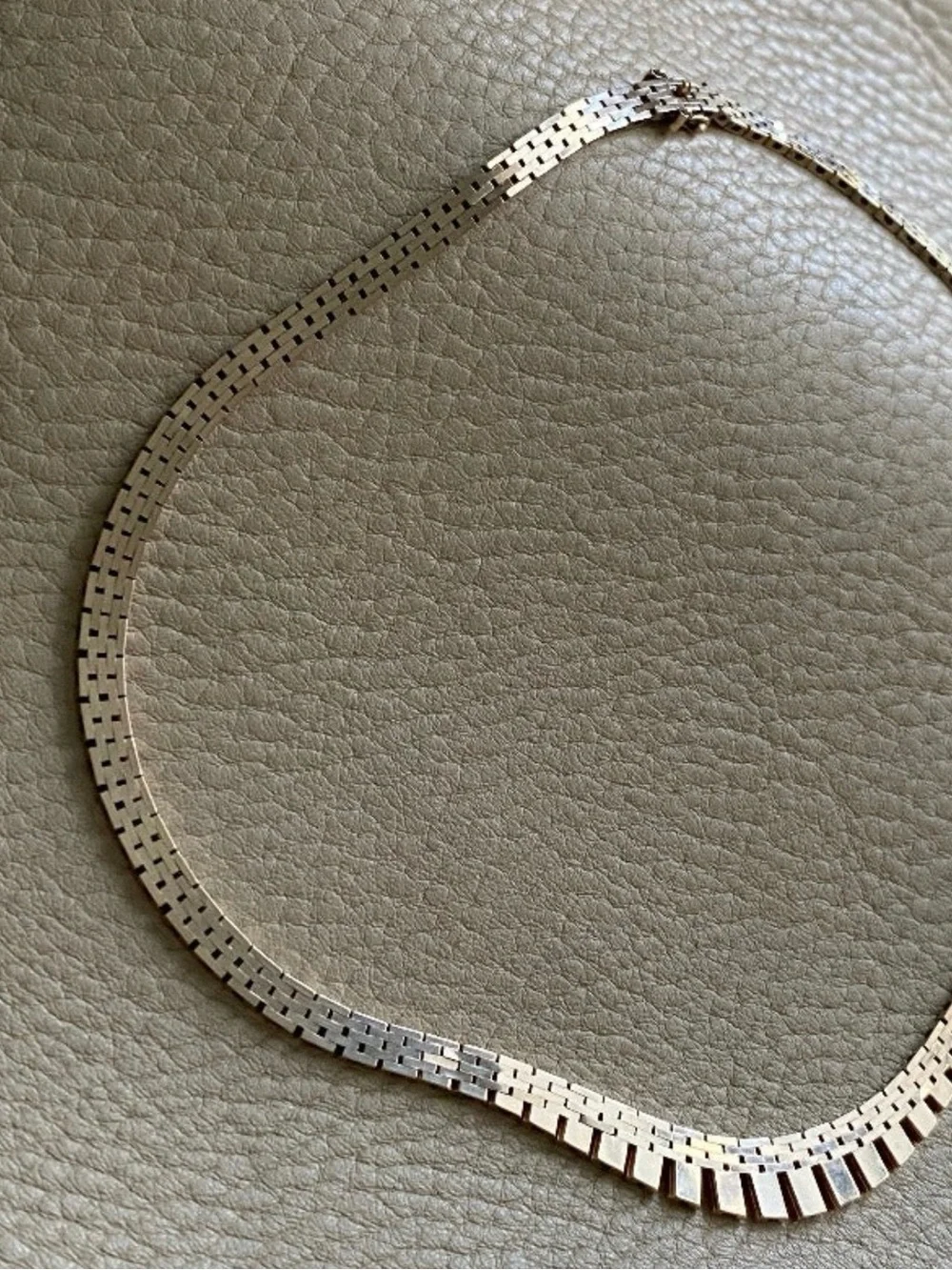 Danish vintage, 14K gold, 16.5 inch length necklace, a substantial 30 grams!